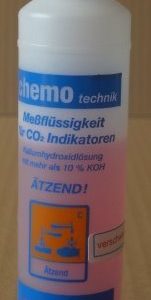 CHEMOTECHNIK CO2 Meßflüssigkeit 70 ml Flasche verschweißt